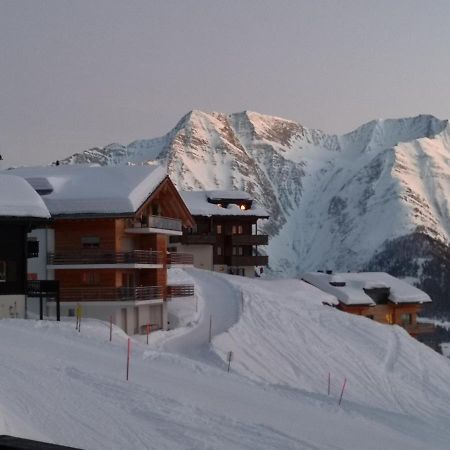 Chalet Valaisia Riederalp Exteriör bild
