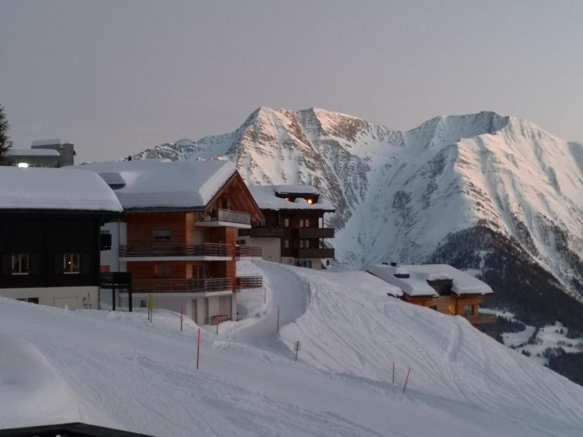 Chalet Valaisia Riederalp Exteriör bild